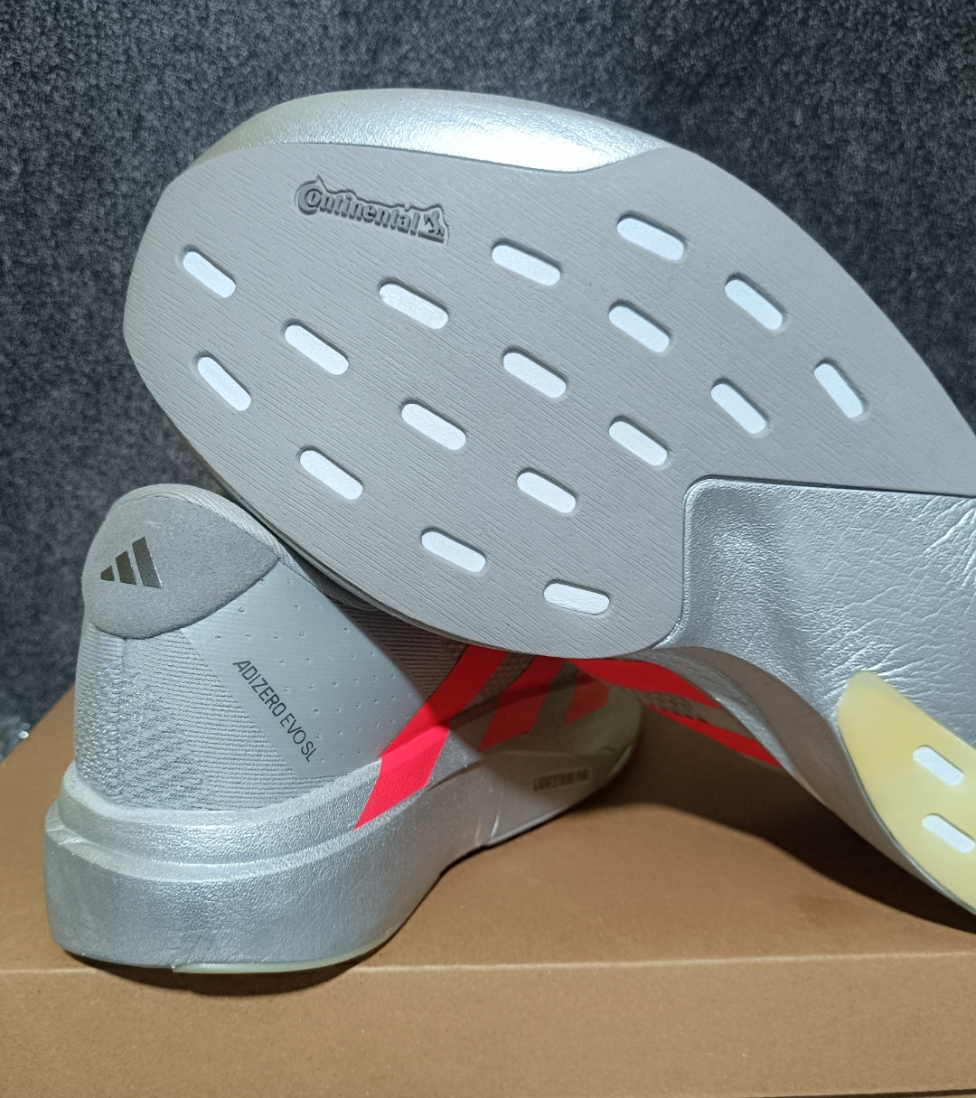 Zapatilla Adizero EVO SL plateado