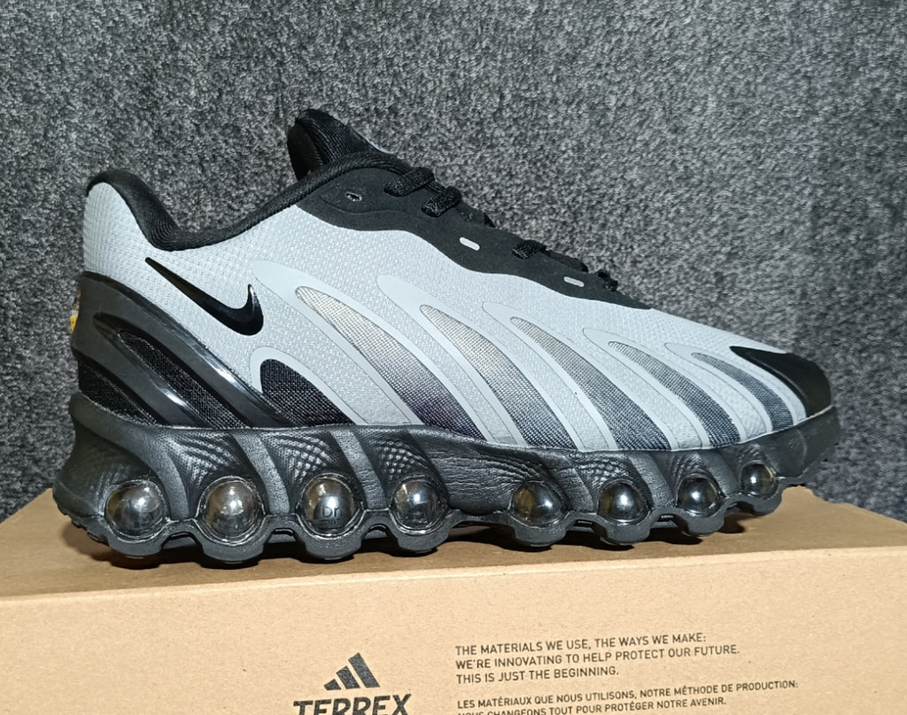 Zapatilla Nike Air Max Dn8 SE para hombre