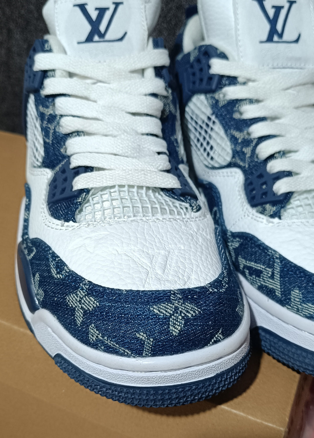 Zapatilla Nike Jordan 4 Louis Vuitton